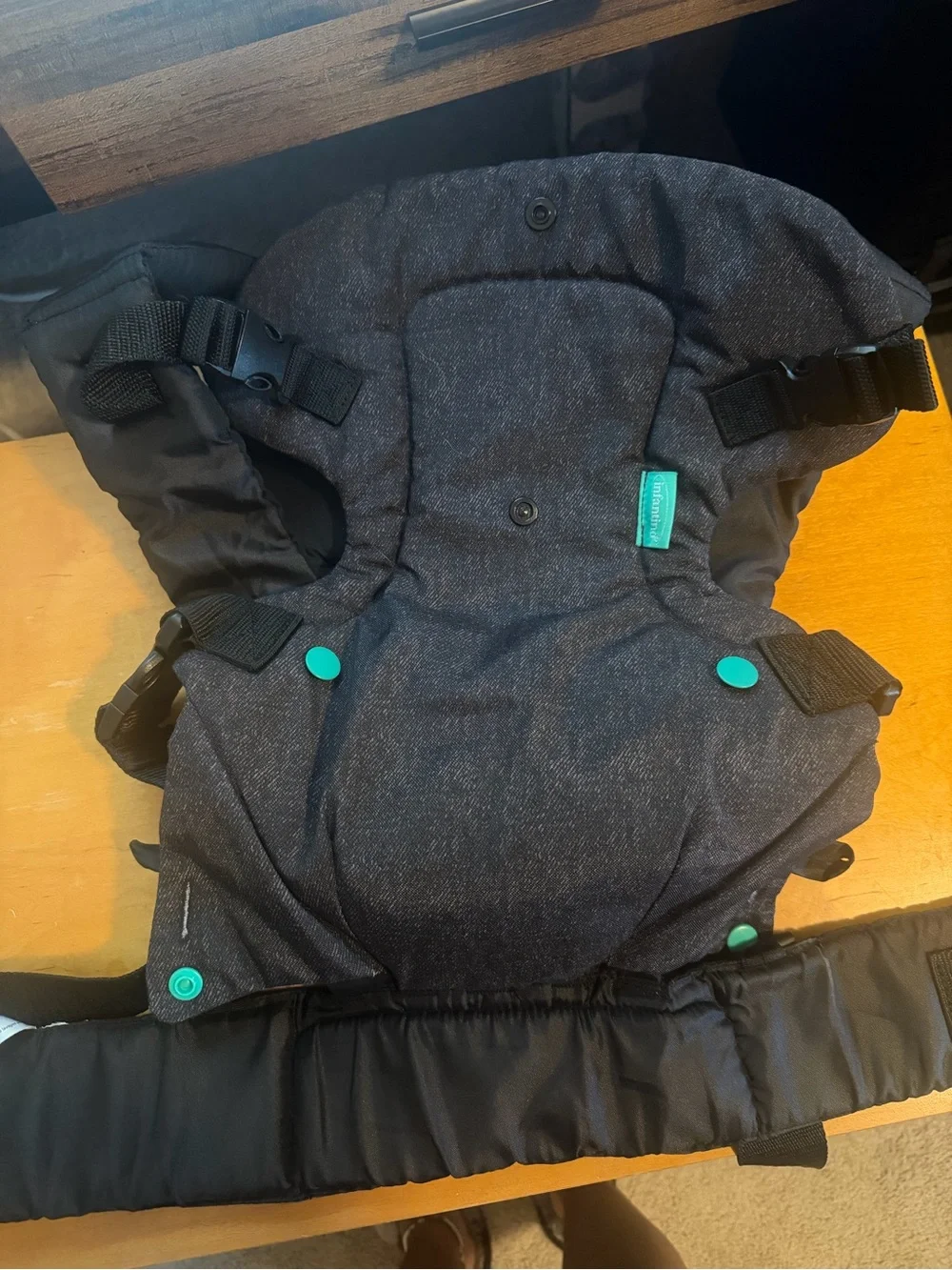 Ingenuity Black Carrier
